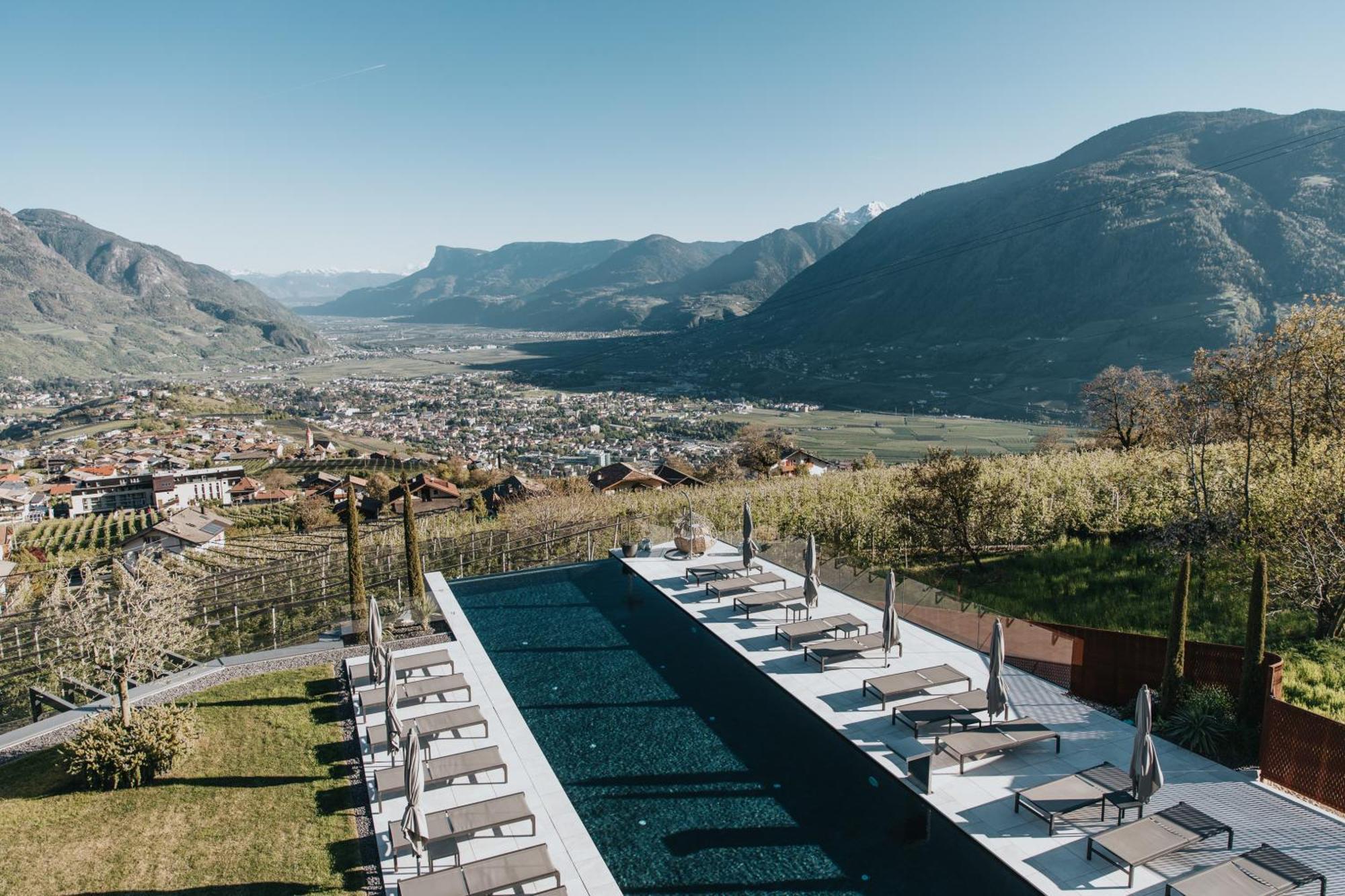 La Vista Panoramic Hideaway (Adults Only) Bed & Breakfast Tirolo Luaran gambar